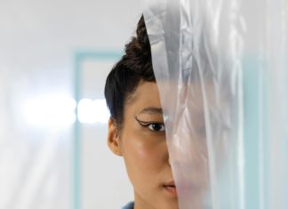 Rideaux à lanières : efficacité et polyvalence pour votre espace