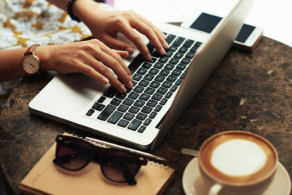 Comment calculer son TJM en portage salarial : méthode et pièges à éviter